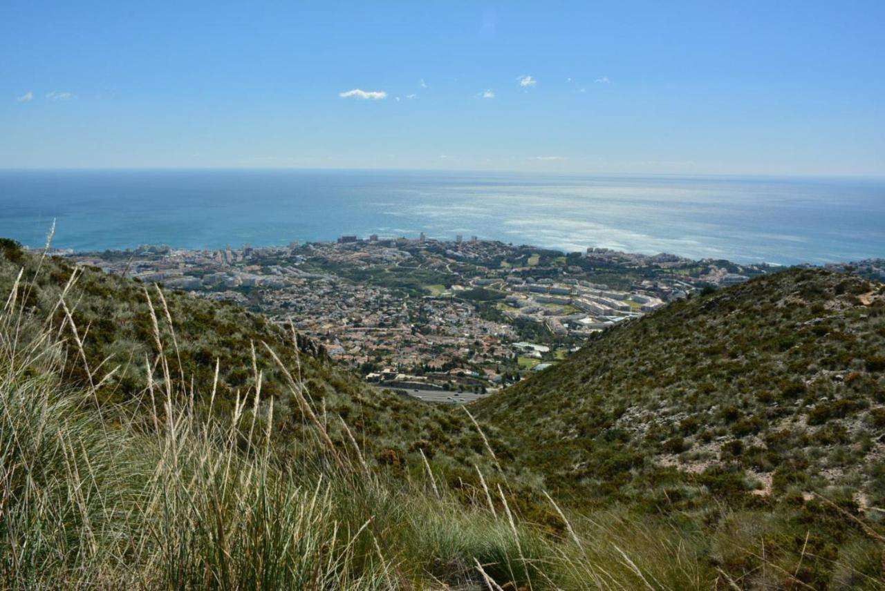 Apartmán Atico Duplex Mar Y Montana Atalaya Benalmádena Exteriér fotografie